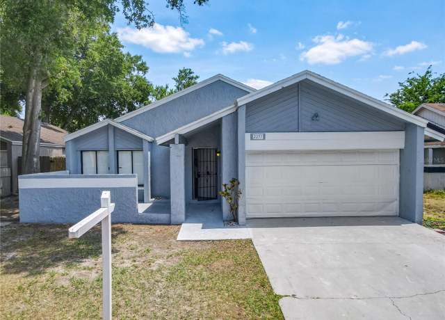Property at 2253 Atrium Cir, Orlando, FL 32808, 3 beds, 2 baths