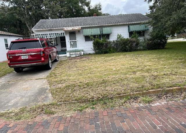 Property at 107 N Central Ave, Apopka, FL 32703, 2 beds, 1 bath