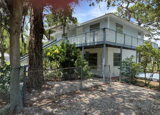 Property at 708 Shore Rd Unit C, Nokomis, FL 34275, 5 beds, 4 baths