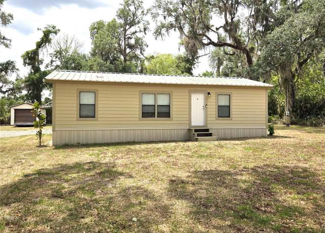 Property at 8103 S County Road 39, Plant City, FL 33567, 3 beds, 2 baths