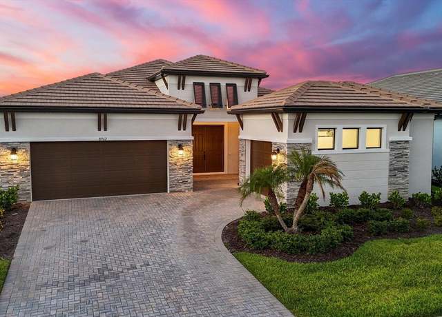 Property at 8962 Baroque Ter, Sarasota, FL 34240, 3 beds, 3.5 baths