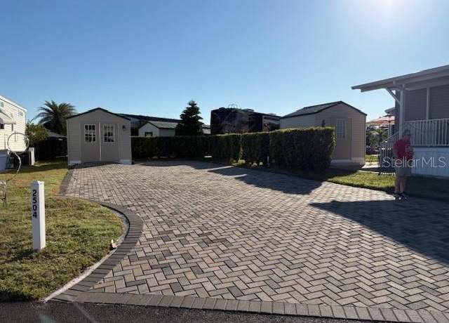 Property at 2504 Limewood Ave, Clermont, FL 34714