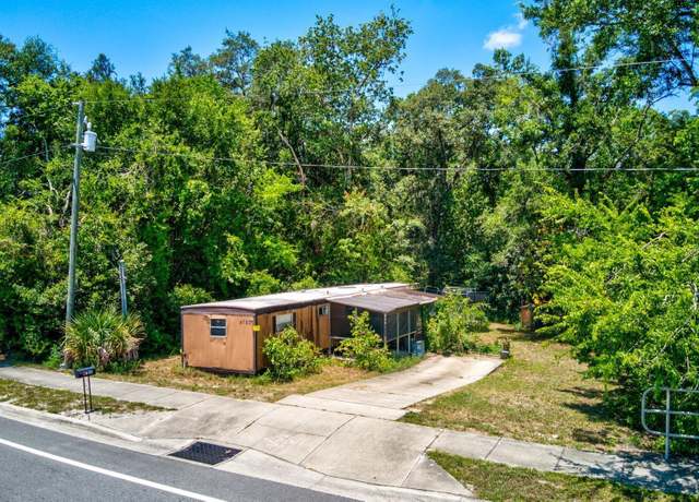 Property at 4750 N Ronald Reagan Blvd, Sanford, FL 32771, 2 beds, 1 bath