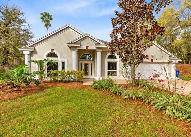 Property at 520 Long Lake Ct, Oviedo, FL 32765, 4 beds, 4 baths