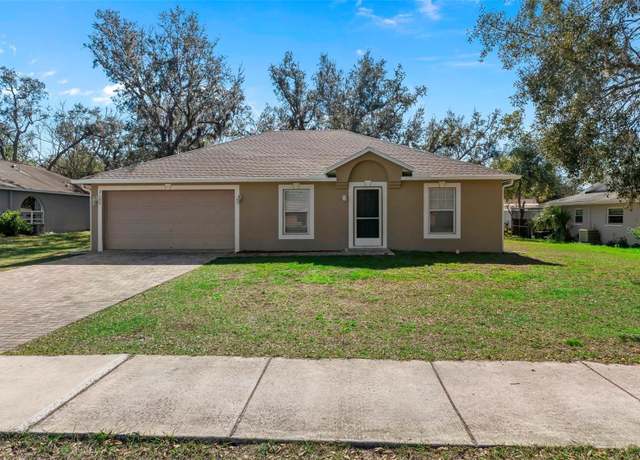 Property at 2156 Deltona Blvd, Spring Hill, FL 34606, 3 beds, 2 baths