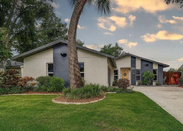 Property at 10900 65th Way N, Pinellas Park, FL 33782, 3 beds, 2 baths