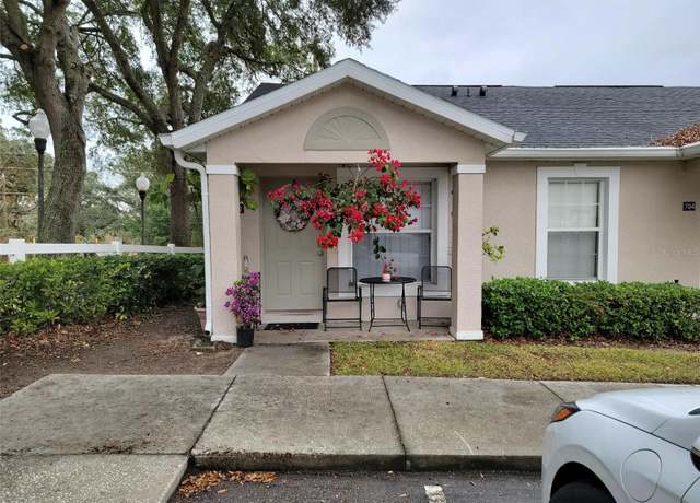 Property at 702 S Grand Hwy, Clermont, FL 34711, 2 beds, 2 baths