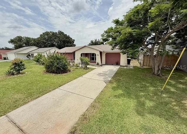 Property at 716 Caribou Dr, Kissimmee, FL 34759, 2 beds, 2 baths