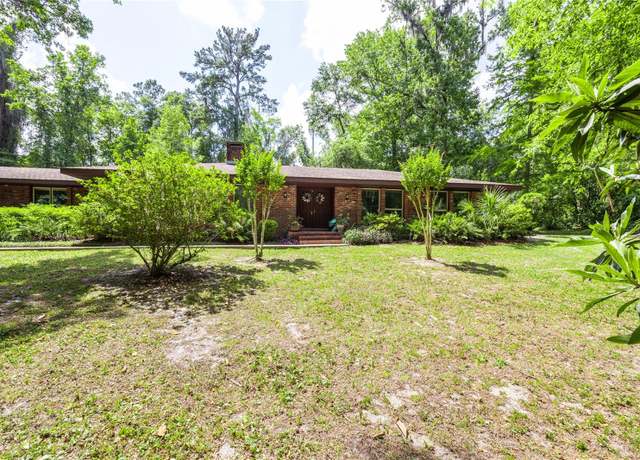 Property at 1034 NW 61st Ter, Gainesville, FL 32605, 4 beds, 3 baths
