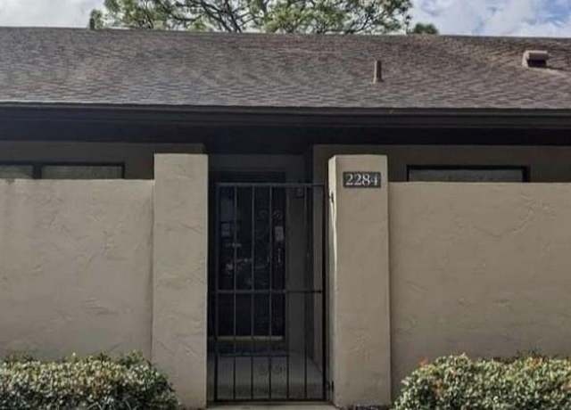 Property at 2284 Firestone Pl, Winter Haven, FL 33884, 2 beds, 2 baths