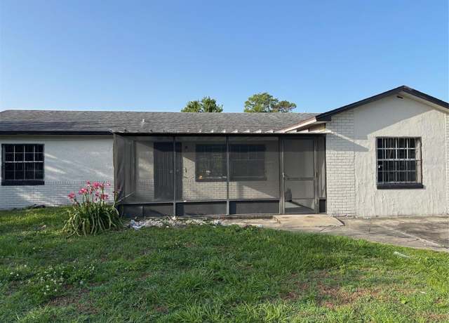 Property at 2085 San Jose Blvd, Orlando, FL 32808, 3 beds, 2 baths
