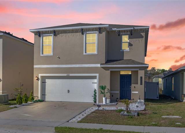 Property at 1368 Berry Ln, Davenport, FL 33837, 5 beds, 3 baths