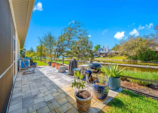 Property at 2270 Spring Lake Ct, Clearwater, FL 33763, 4 beds, 2.5 baths