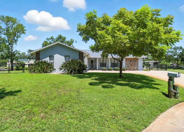 Property at 5829 Corkwood Ct, Holiday, FL 34690, 3 beds, 2 baths