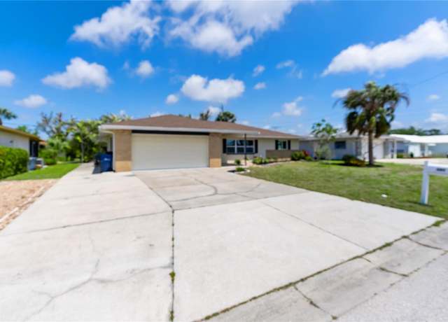 Property at 609 Glen Oak Rd, Venice, FL 34293, 3 beds, 2 baths