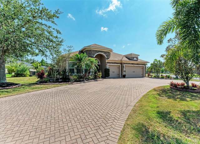 Property at 5439 74th Pl E, Ellenton, FL 34222, 4 beds, 3 baths