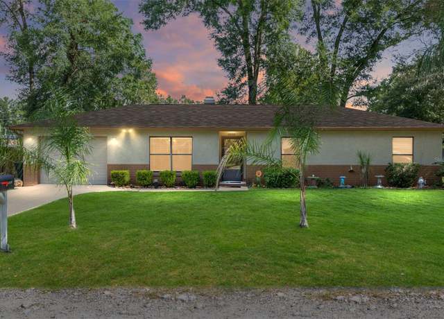 Property at 5701 SE 4th Pl, Ocala, FL 34480, 3 beds, 2 baths