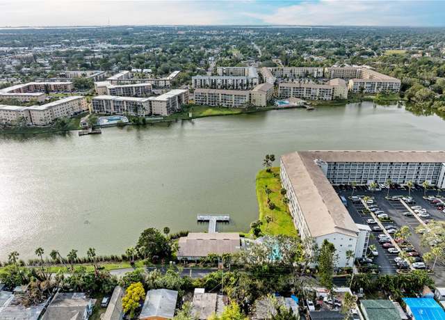 Property at 3424 Lake Bayshore Dr #405, Bradenton, FL 34205, 2 beds, 2 baths