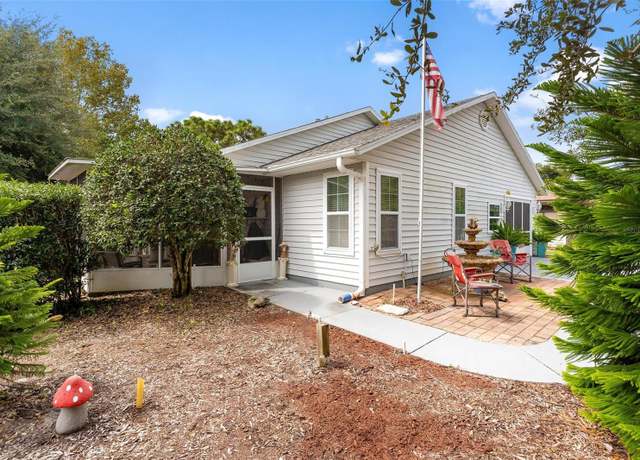 Property at 1018 Dundee Cir, Leesburg, FL 34788, 3 beds, 2 baths