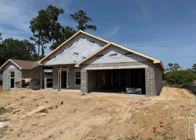 Property at 85 NW 45th Loop, Ocala, FL 34475, 4 beds, 2 baths