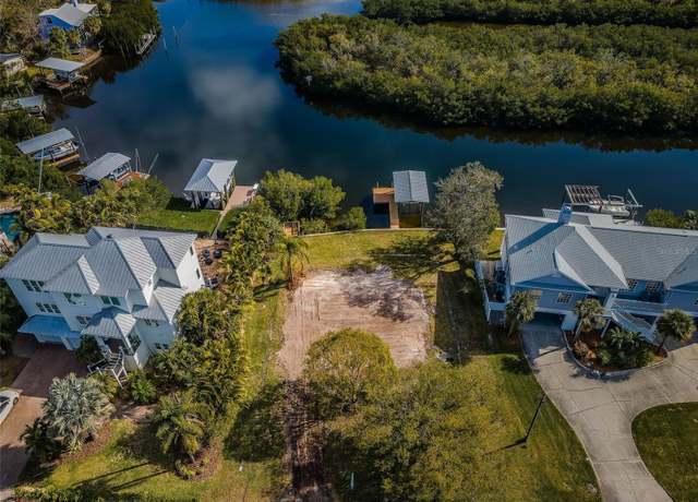 Property at 624 N Mayo St, Crystal Beach, FL 34681