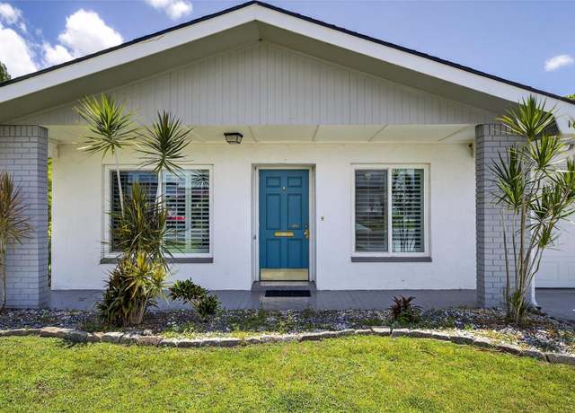 Property at 1624 Costa St, Sun City Center, FL 33573, 2 beds, 2 baths