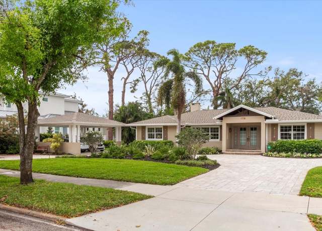 Property at 1538 S Orange Ave, Sarasota, FL 34239, 3 beds, 3.5 baths