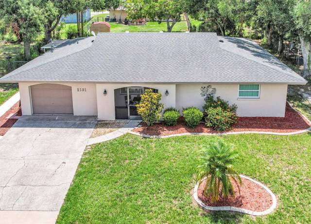 Property at 2131 Amanda Dr, Sarasota, FL 34232, 4 beds, 2 baths