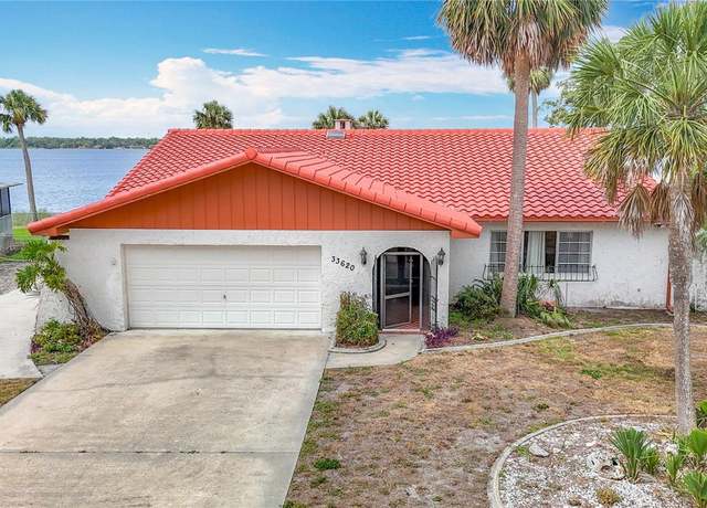 Property at 33620 Picciola Dr, Fruitland Park, FL 34731, 2 beds, 2 baths