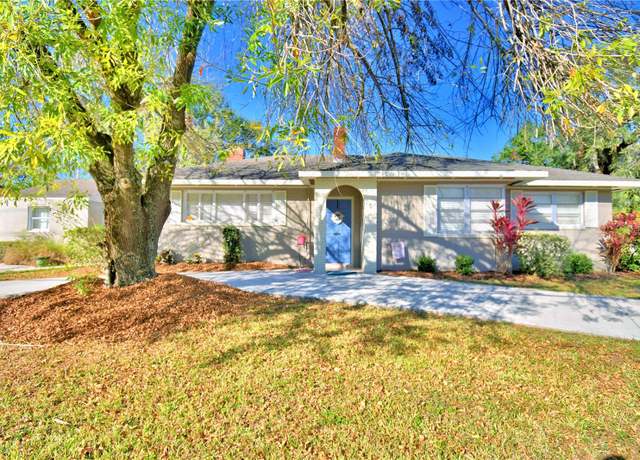 Property at 415 W Beacon Rd, Lakeland, FL 33803, 4 beds, 2 baths