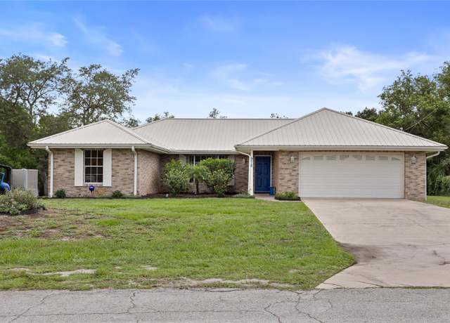 Property at 978 Sweetbrier Dr, Deltona, FL 32725, 3 beds, 2 baths