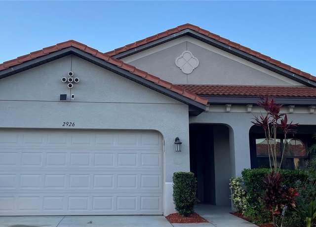Property at 2926 Siesta View Dr, Kissimmee, FL 34744, 3 beds, 2 baths
