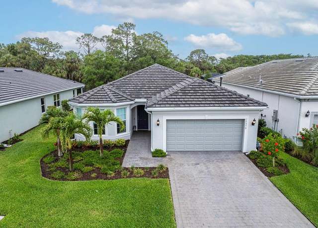 Property at 17578 Winding Oak Ln, North Fort Myers, FL 33917, 3 beds, 2 baths