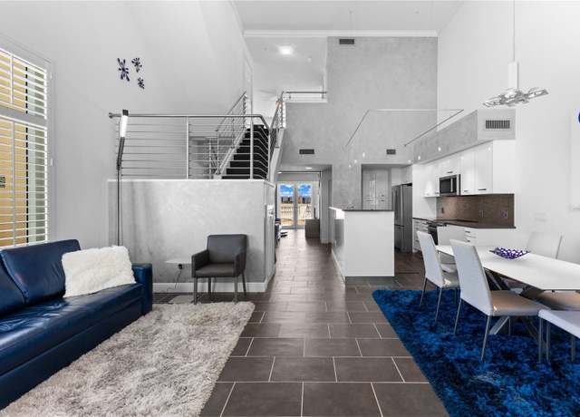 Property at 800 N Tamiami Trl #321, Sarasota, FL 34236, 2 beds, 2 baths