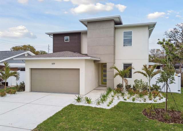 Property at 3108 W Ballast Point Blvd, Tampa, FL 33611, 4 beds, 3 baths