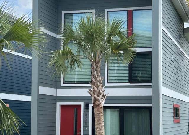Property at 5768 75th Ter N, Pinellas Park, FL 33781, 2 beds, 2.5 baths