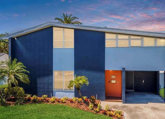 Property at 111 Chesapeake Ave, Tampa, FL 33606, 3 beds, 2.5 baths