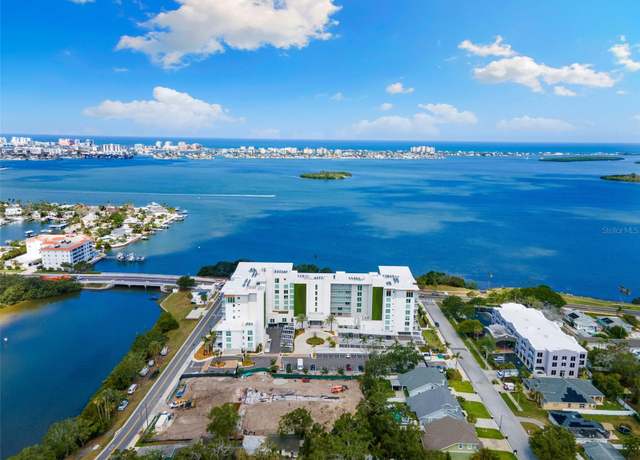 Property at 1020 Sunset Point Rd #410, Clearwater, FL 33756, 2 beds, 3 baths