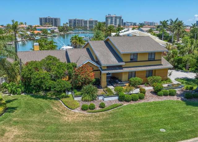 Property at 309 Belle Isle Ave, Belleair Beach, FL 33786, 4 beds, 3 baths