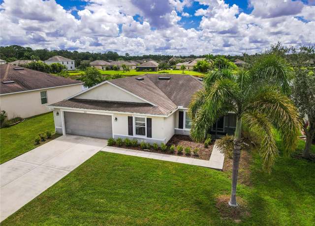Property at 7407 64th St E, Palmetto, FL 34221, 3 beds, 2 baths