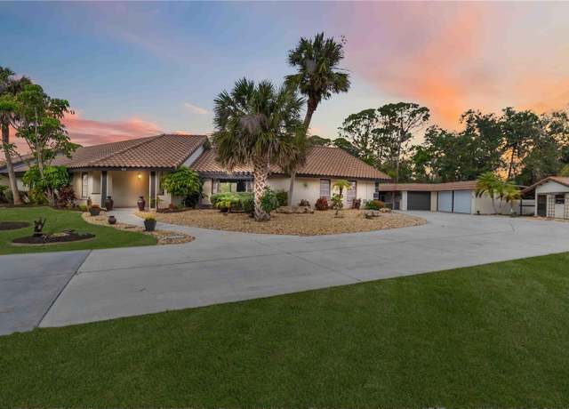 Property at 265 Beaver Ct, Venice, FL 34292, 3 beds, 2 baths