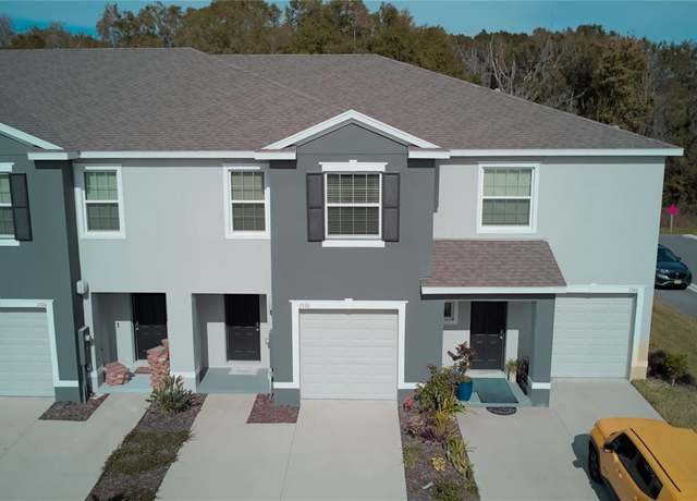 Property at 1570 Hubbell Rd, Wesley Chapel, FL 33543, 3 beds, 2.5 baths