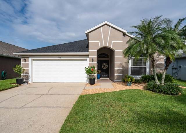Property at 982 High Point Loop, Longwood, FL 32750, 3 beds, 2 baths