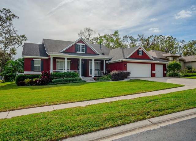 Property at 511 Crowned Eagle Ct, Valrico, FL 33594, 4 beds, 3 baths
