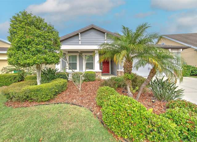 Property at 6303 Hawk Grove Ct, Wesley Chapel, FL 33545, 4 beds, 2 baths