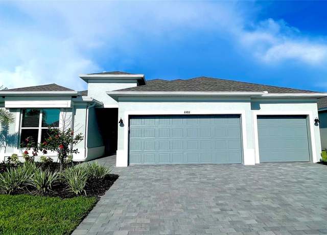 Property at 8488 Saint Kitts Cir, Englewood, FL 34224, 4 beds, 2 baths