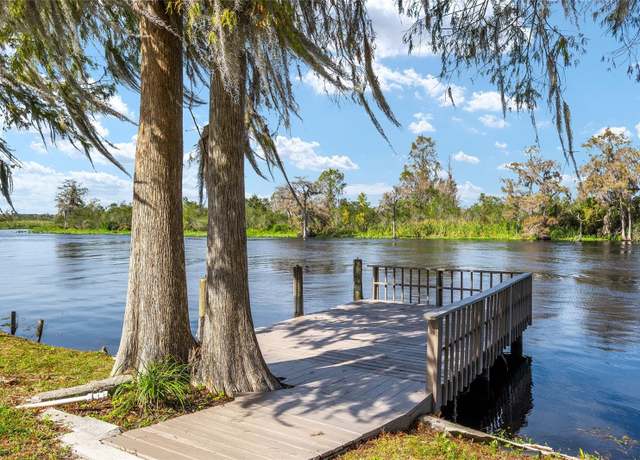 Property at 4141 W Ridge Ln, Dunnellon, FL 34433, 3 beds, 2 baths