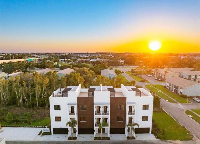 Property at 10340 2nd Way N, St Petersburg, FL 33716, 3 beds, 2.5 baths
