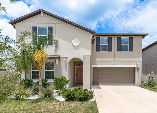 Property at 8968 Parsons Hill Blvd, Wesley Chapel, FL 33545, 6 beds, 3 baths