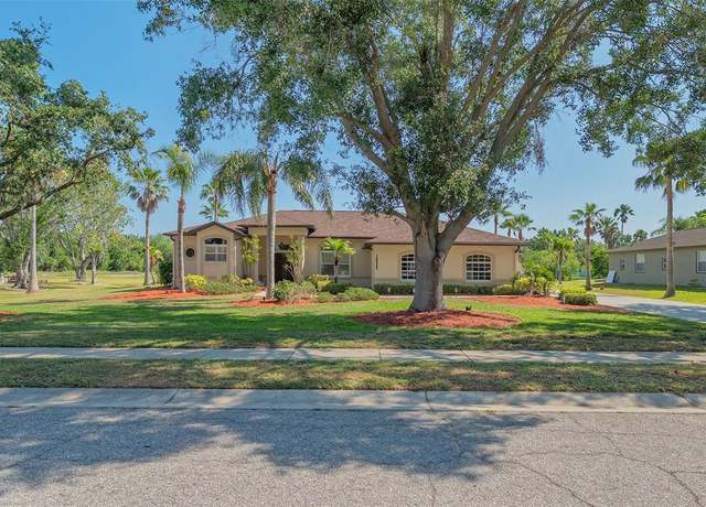 Property at 13625 3rd Ave NE, Bradenton, FL 34212, 4 beds, 3 baths